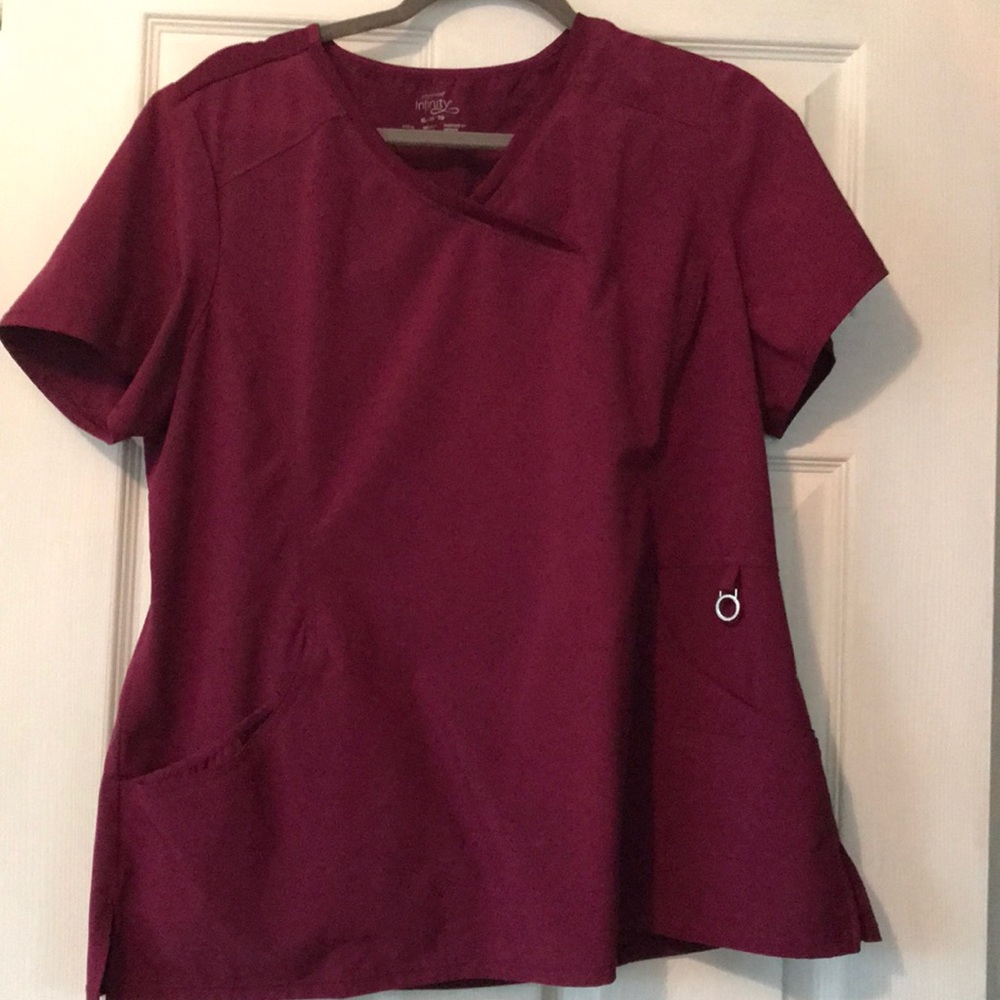 Cherokee Infinity scrub top